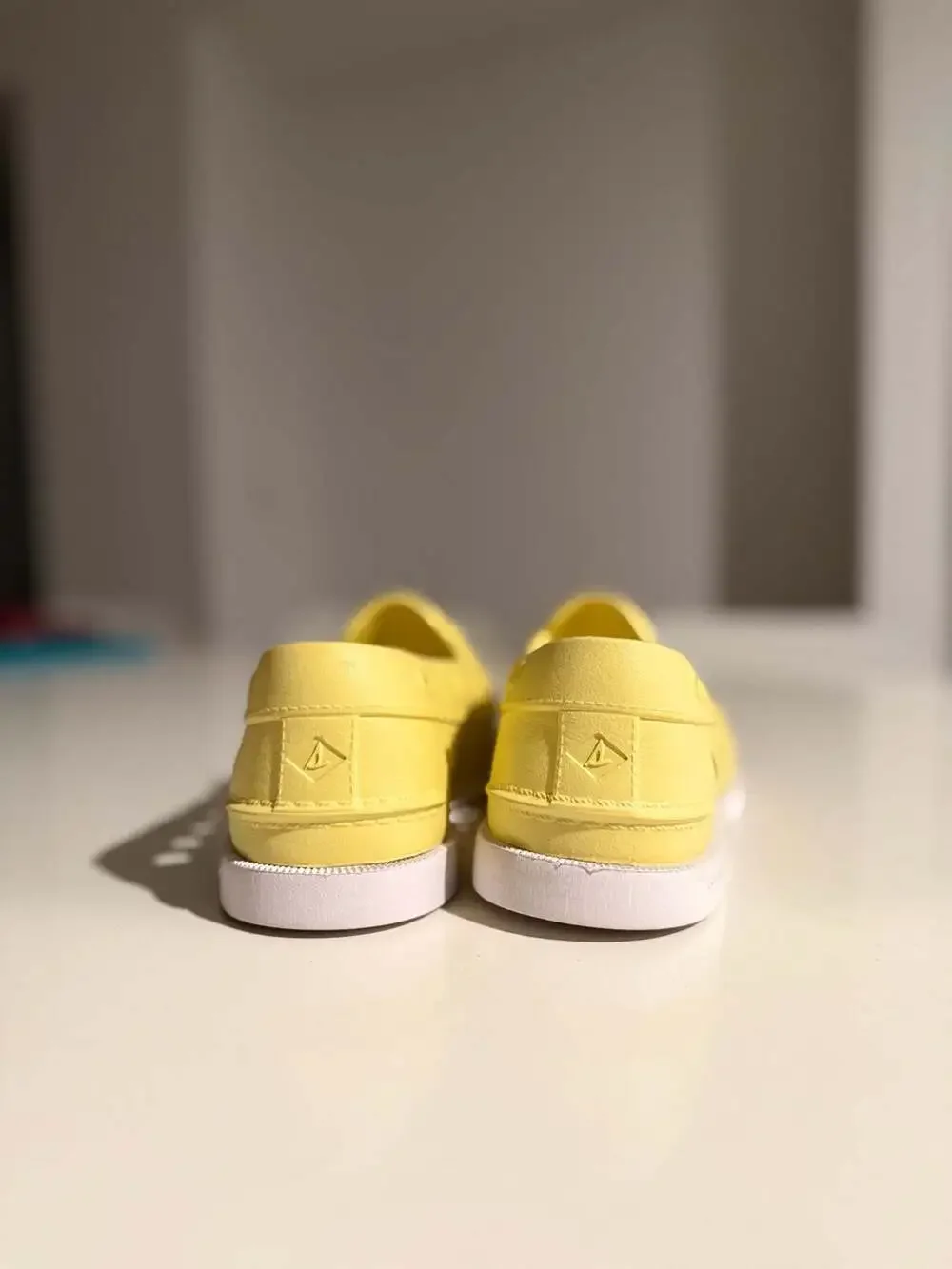 Sperry Authentic Original Float Boat Shoes Yellow Women's Size 8 / Men's Size 6